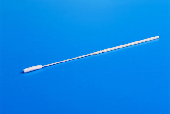 Provando i tamponi orofaringei e rinofaringei affollati di nylon della gola della prova di trasporto del DNA